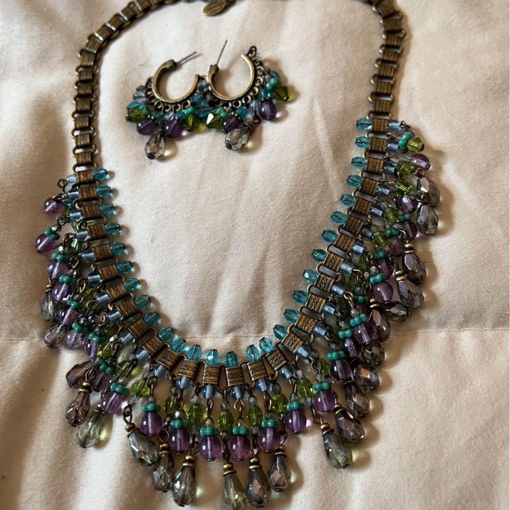 Sweet romance vintage necklace and earrings